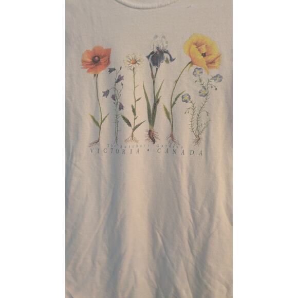 Vintage Floral Garden Tshirt Butchart Gardens, Victoria Canada, Hippie Boho - Picture 3 of 6
